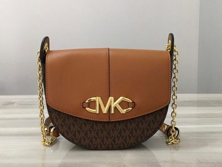 Envy Hold - Michael Kors Bags - 304 For Sale