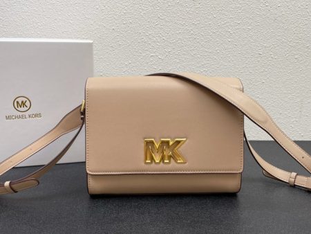 Envy Hold - Michael Kors Bags - 291 on Sale